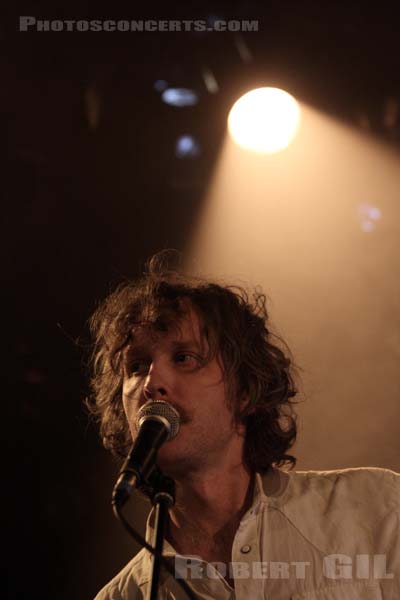 JOE GIDEON AND THE SHARK - 2012-11-28 - PARIS - La Maroquinerie - 